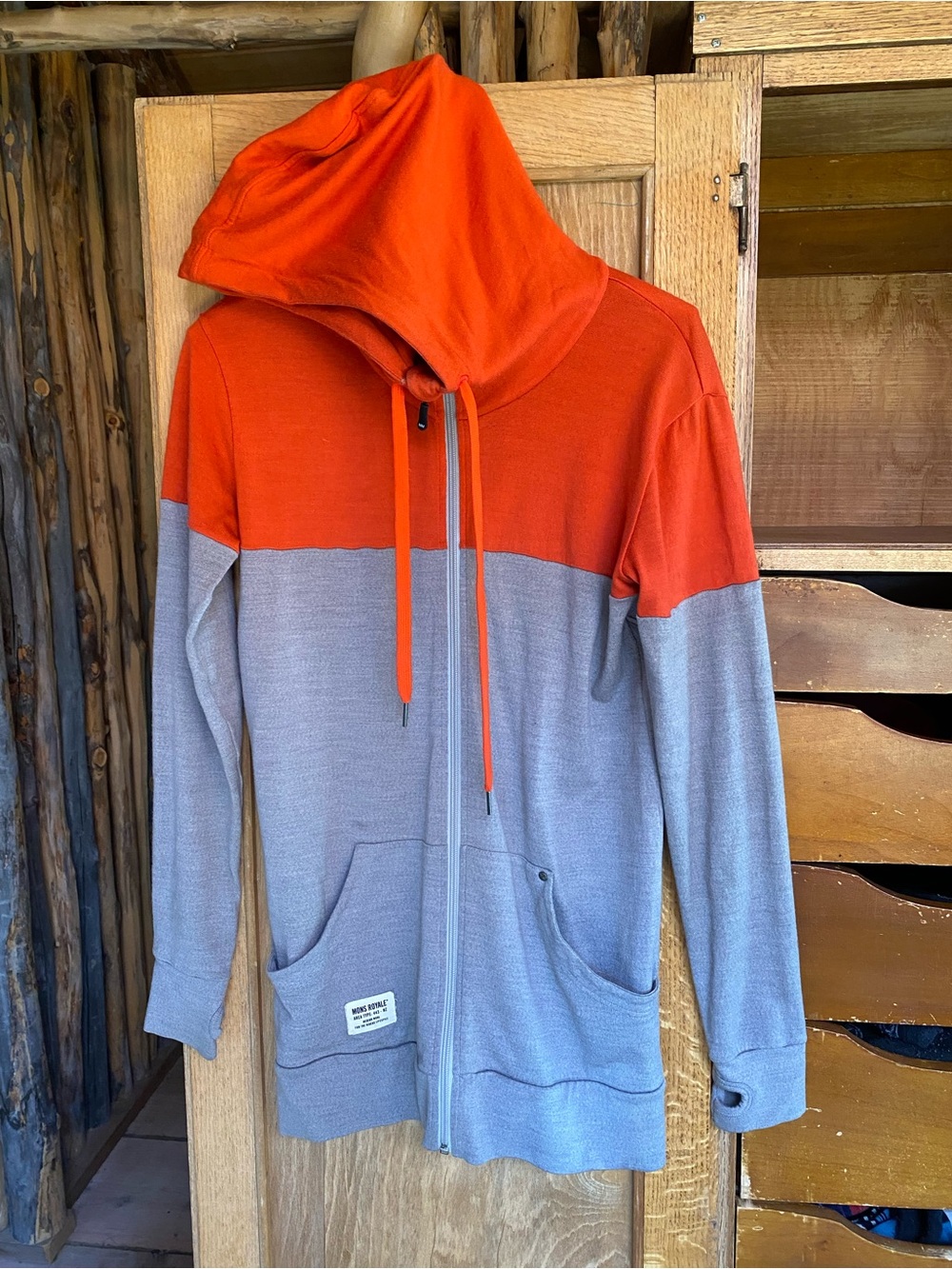 Women’s M Mons Royale Merino Midweight Hoodie